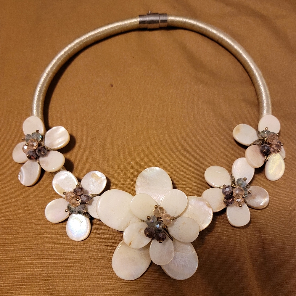 Beautiful flower necklace